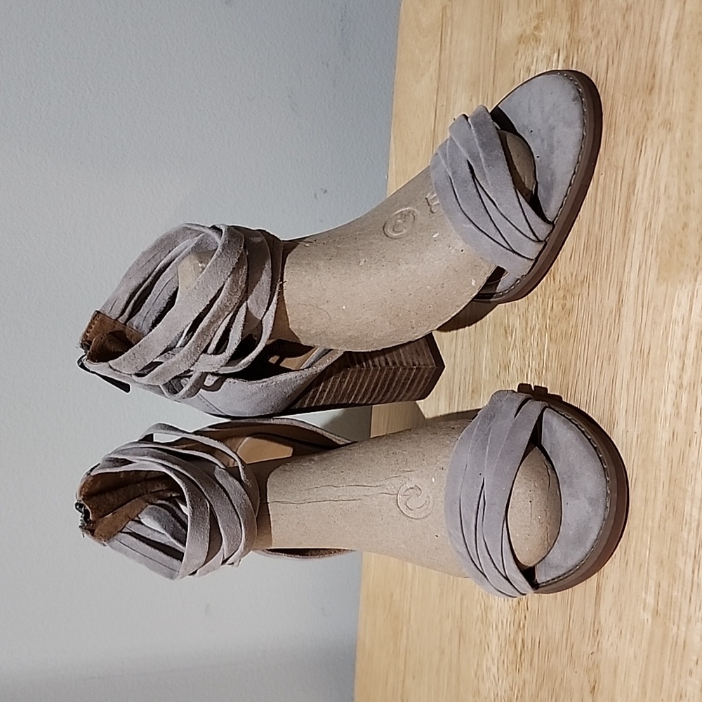 Sz 9.5 EU 41 Lucky Brand "Lakisha" Gray Suede Sandal Open Toe Heels
